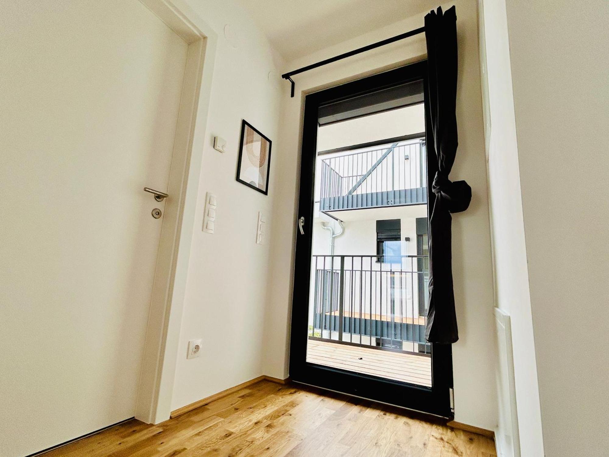 Modern Apartment With Balcony & Free Parking - Nearby Metro Vienna Exterior photo